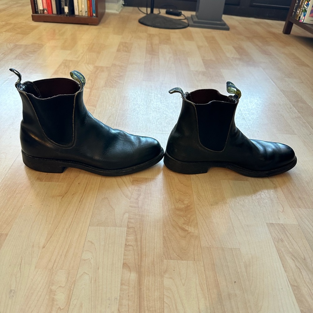 R.M. Williams Dark Leather Men's Chelsea Boots - Picture 2 of 5